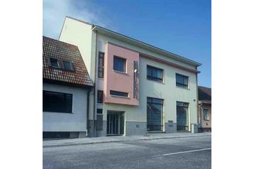Hotel 4650 Svätý Jur Hotel 4650 Svätý Jur