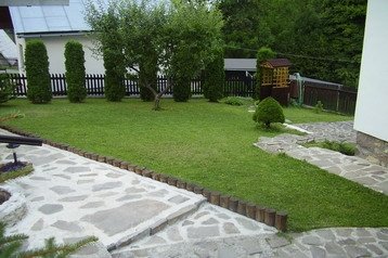 Slovacchia Chata Čremošné, Esterno