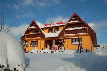 Slovensko Penzión Ždiar, Exteriér