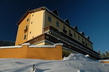 Slovacia Hotel Čadca, Exteriorul