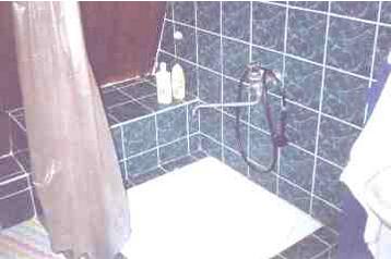 Słowacja Chata Teplička, Zewnątrz