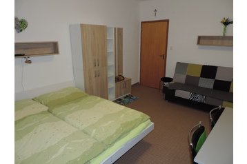 Fizetővendéglátó-hely Káposztafalva / Hrabušice 3