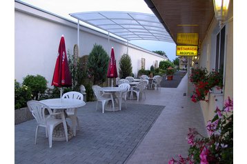 Slovakkia Hotel Bratislava, Eksterjöör