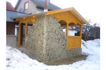 Slovacia Chata Rejdová, Exteriorul