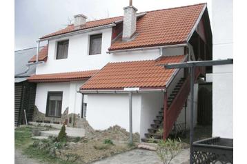 Slovaquie Chata Rejdová, Extérieur