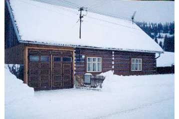 Slovensko Chata Osturňa, Exteriér