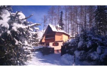 Slovakia Chata Štôla, Exterior