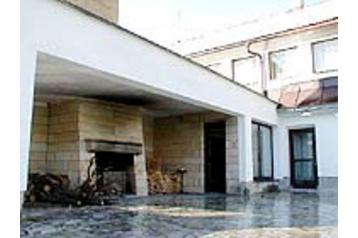 Cehia Penzión Králíky, Exteriorul