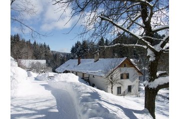 Czechy Byt Radvanice, Zewnątrz