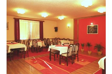 Чехия Hotel Nepřívěc, Экстерьер