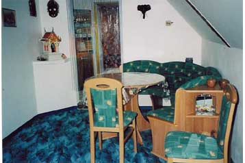 Tšehhi Vabariik Privát Hořičky, Eksterjöör