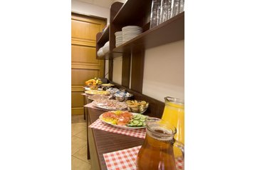 Чехия Hotel Прага / Praha, Экстерьер