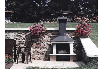 Tchéquie Chata Benecko, Extérieur