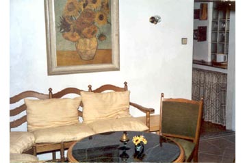 Cehia Chata Rapotín, Exteriorul