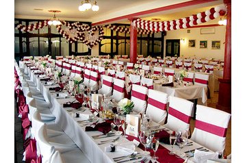 Словакия Hotel Kolárovo, Екстериор