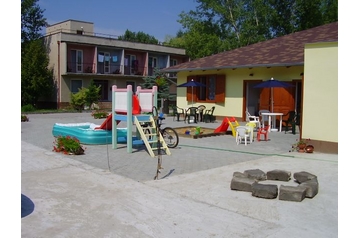 Slovakkia Privát Patince, Eksterjöör