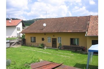 Slovakija Chata Jablonov, Eksterjeras