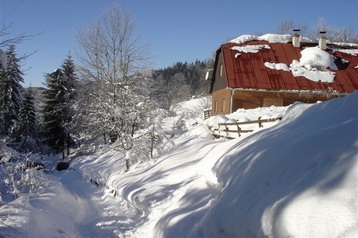 Slovacia Chata Klokočov, Exteriorul