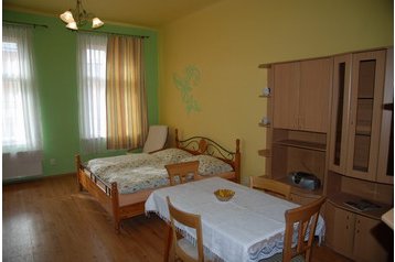 Tšehhi Vabariik Byt Praha, Eksterjöör