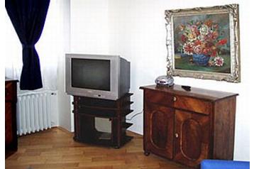 Tšehhi Vabariik Byt Praha, Eksterjöör