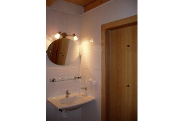 Czechy Chata Morávka, Zewnątrz