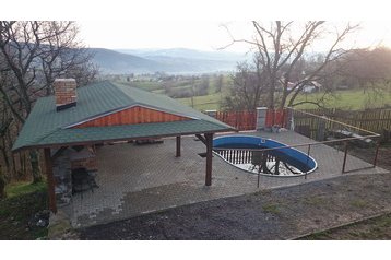 Slovačka Chata Hriňová, Eksterijer