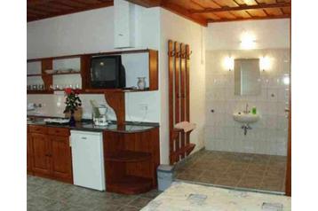 Maďarsko Privát Hercegkút, Exteriér