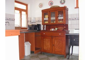Vengrija Chata Mezőkövesd, Eksterjeras