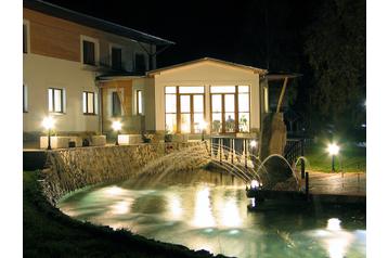 Словакия Hotel Bobrovec, Экстерьер