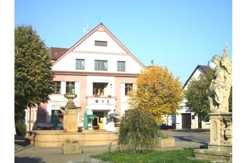 Tšehhi Vabariik Hotel Pecka, Eksterjöör