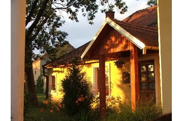 Eslovaquia Byt Koplotovce, Exterior