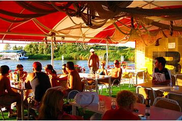 Vengrija Hotel Abádszalók, Eksterjeras