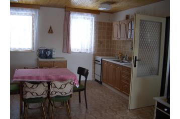 Repubblica Ceca Chata Jackov, Esterno