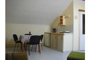 Privat Lajoskomárom 2