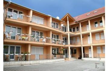 Hungría Byt Harkány, Exterior