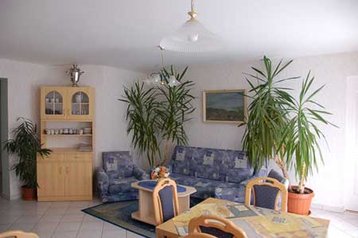 Magyarország Privát Bük, Exteriőr