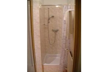 Magyarország Privát Pécs, Exteriőr