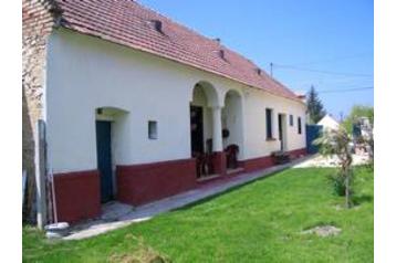 Hungary Chata Ganna, Exterior