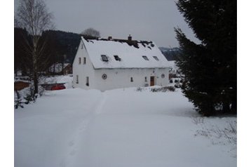 Česko Chata Bernartice, Exteriér