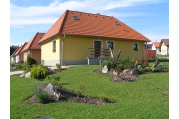 Češka Chata Frymburk, Eksterijer