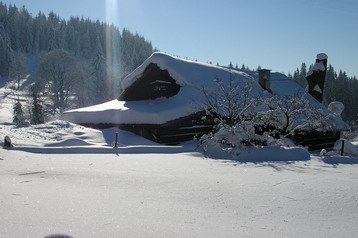 Slovensko Chata Oščadnica, Exteriér