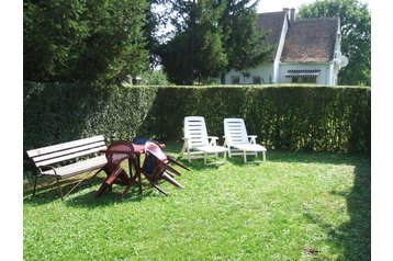 Magyarország Privát Bük, Exteriőr