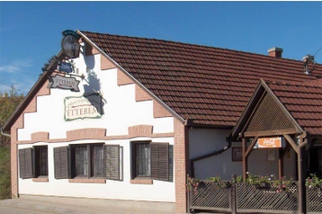 Węgry Penzión Villány, Zewnątrz