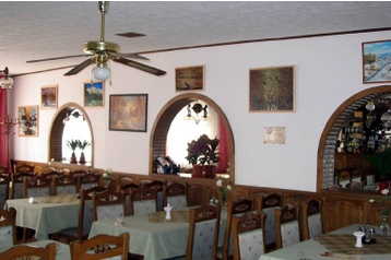 Węgry Penzión Villány, Zewnątrz