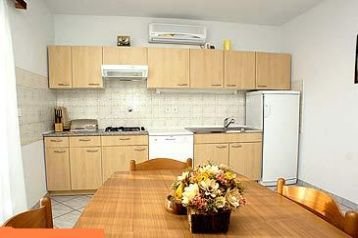 Fizetővendéglátó-hely Novigrad 5