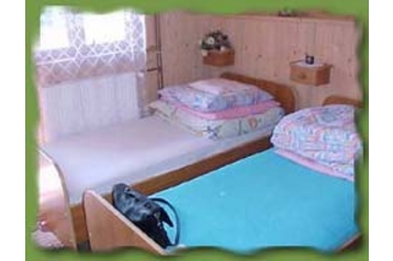 Poland Chata Gorlice, Interior