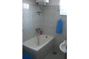 Kroatia Privát Supetar, Eksteriør