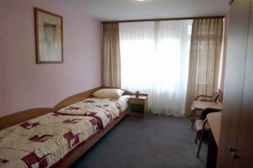 Polonia Hotel Varşovia / Warszawa, Exteriorul