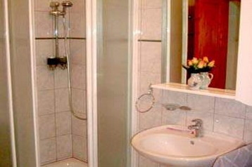 Ungari Privát Tapolca, Eksterjöör
