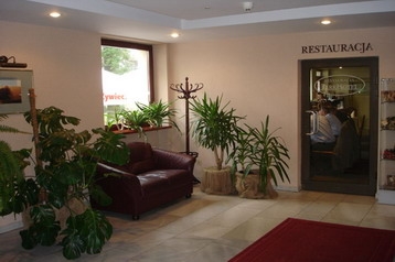 Польша Hotel Modlnica, Экстерьер